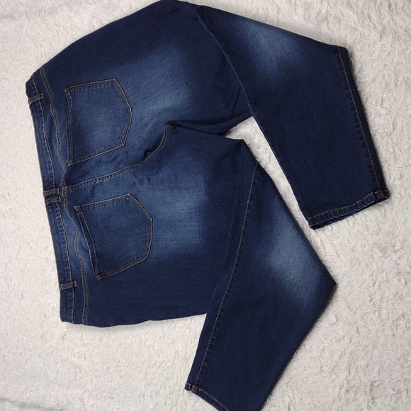 Rewind Blue Whiskering Distress Dark Wash Five Pocket High Rise Skinny Leg Jean - Picture 13 of 13